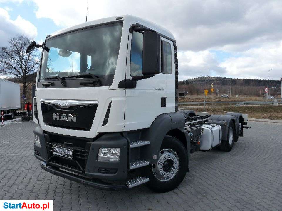 MAN TGS 26.360 / EURO 6 / 6×2 /