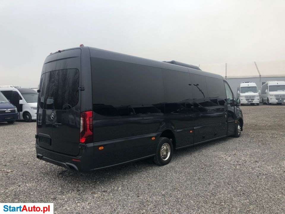 Mercedes-Benz Sprinter 519