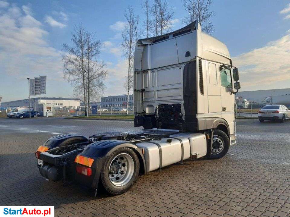 DAF XF 480 FT Super Spac Cab Low Deck