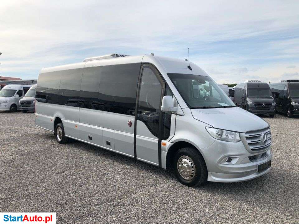 Mercedes-Benz Sprinter 519