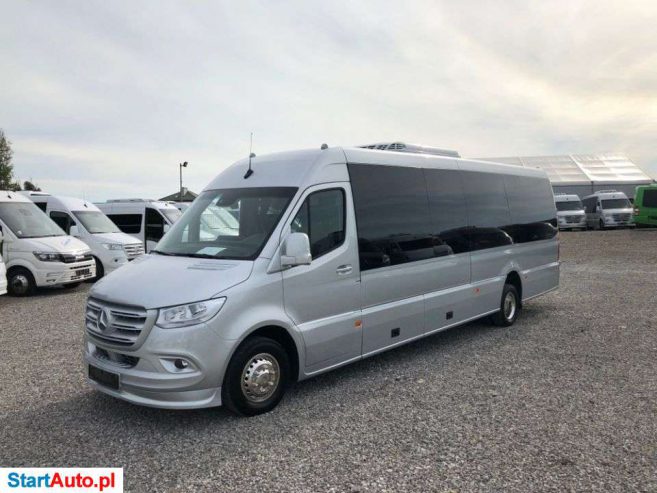 Mercedes-Benz Sprinter 519