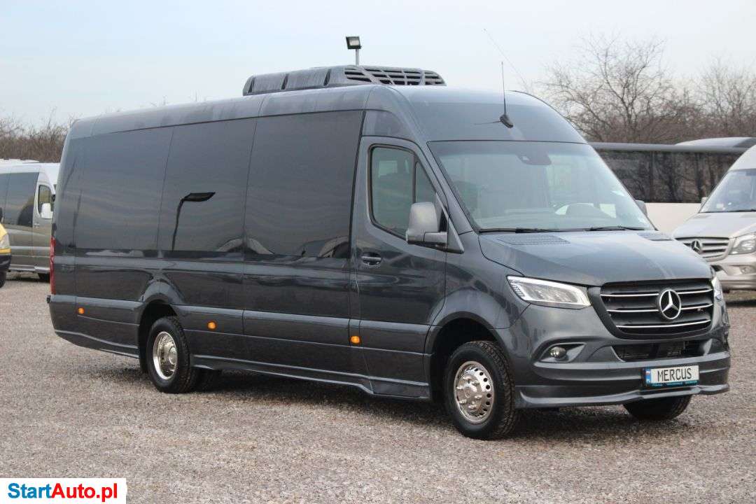 Mercedes-Benz Sprinter 519