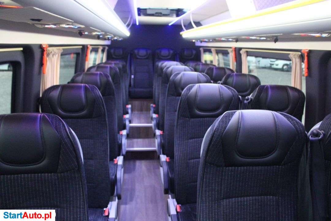 Mercedes-Benz Sprinter 519