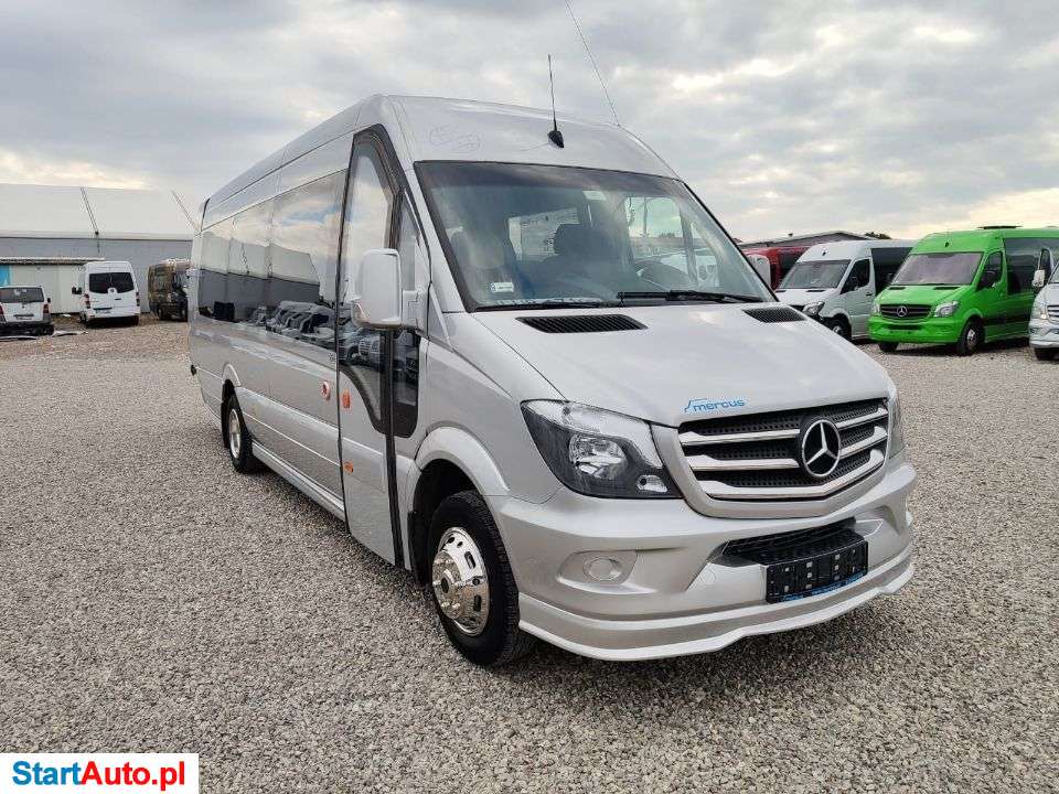 Mercedes-Benz Sprinter 519