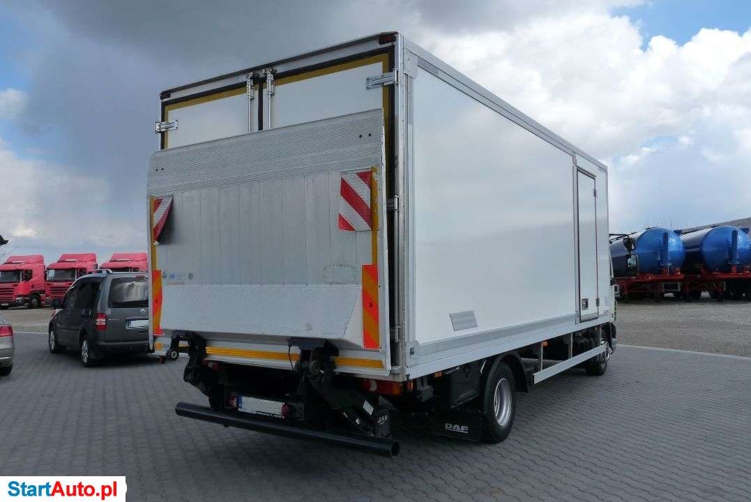 DAF LF 45.180 / CHŁODNIA + WINDA /