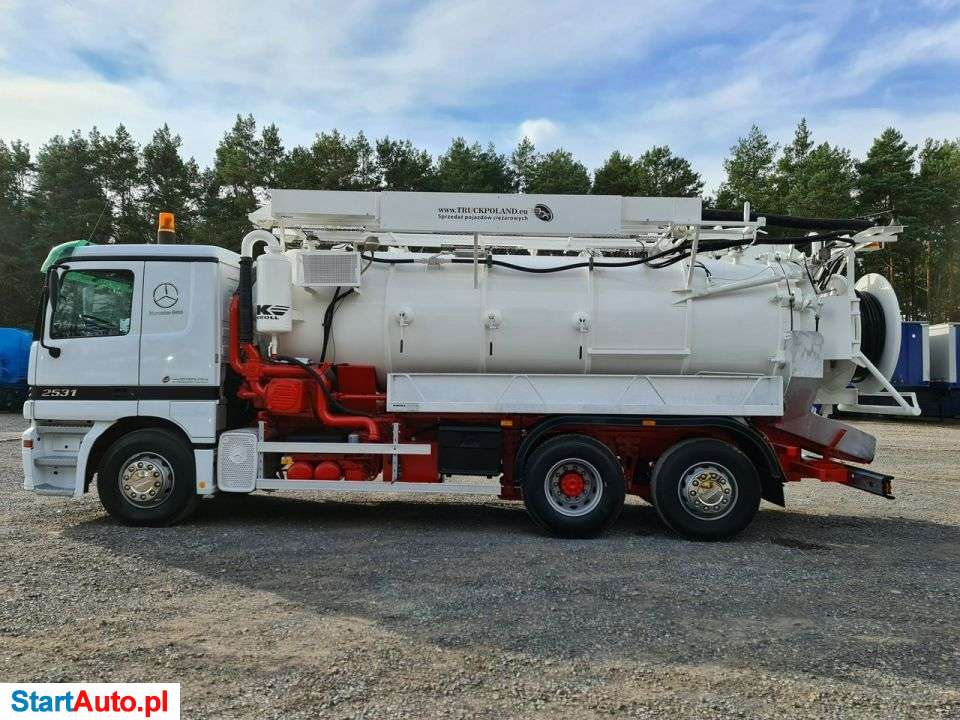 Mercedes-Benz ADR WUKO KROLL KOMBI DO CZYSZCZENIA KANAŁÓW