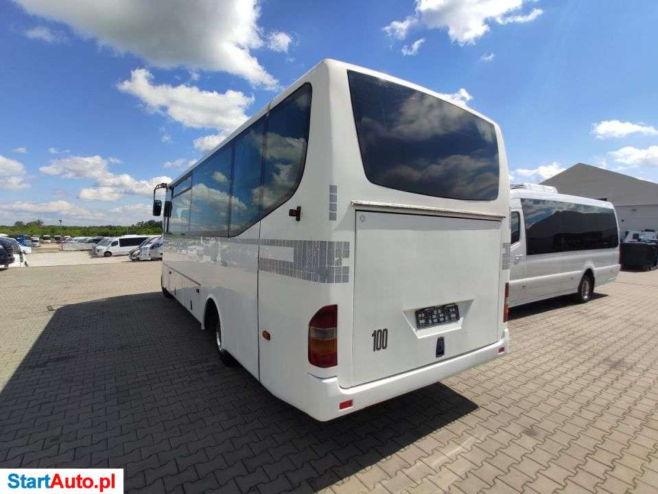 Mercedes-Benz Mediano Vario Medio