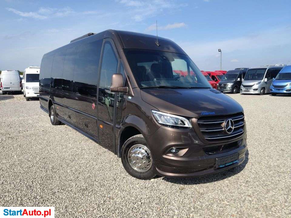 Mercedes-Benz Sprinter 519