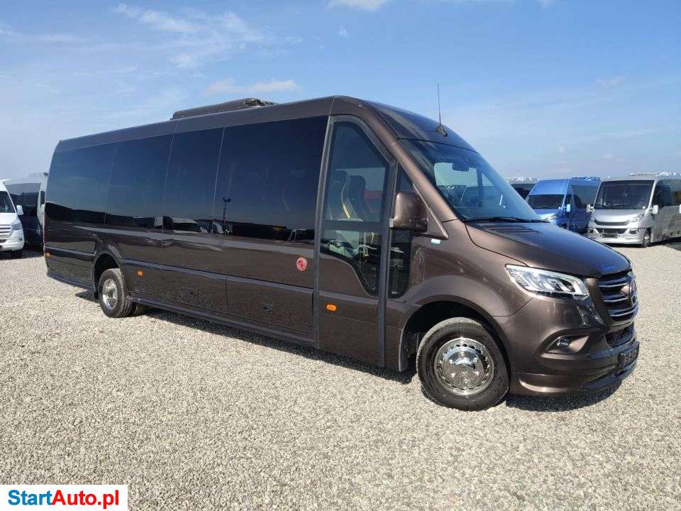 Mercedes-Benz Sprinter 519