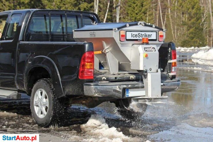 Piaskarka Posypywarka Hilltip Icestriker 380l
