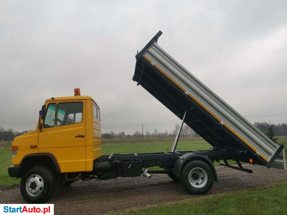 Mercedes-Benz Vario 814 4×4