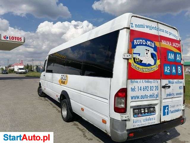 Mercedes-Benz Sprinter