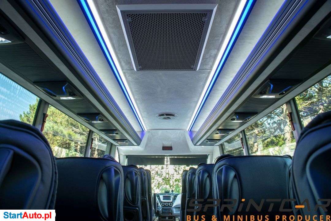 Iveco Daily 70C18 31 Miejsc