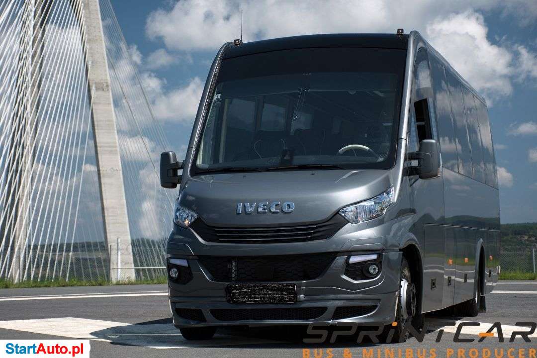 Iveco Daily 70C18 31 Miejsc