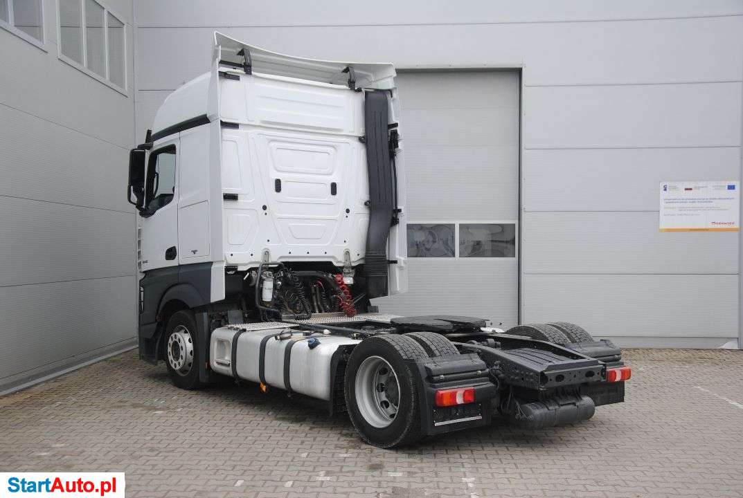Mercedes-Benz Actros 1845, Low Deck Mega, Retarder, Serwisowany