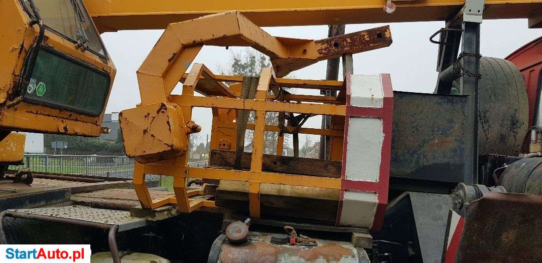 Tatra 815 6×6 DZWIG