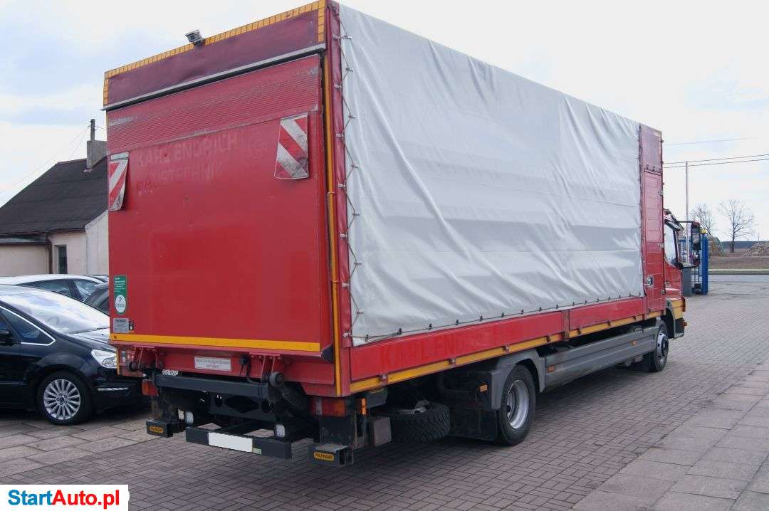 Mercedes-Benz ATEGO 818
