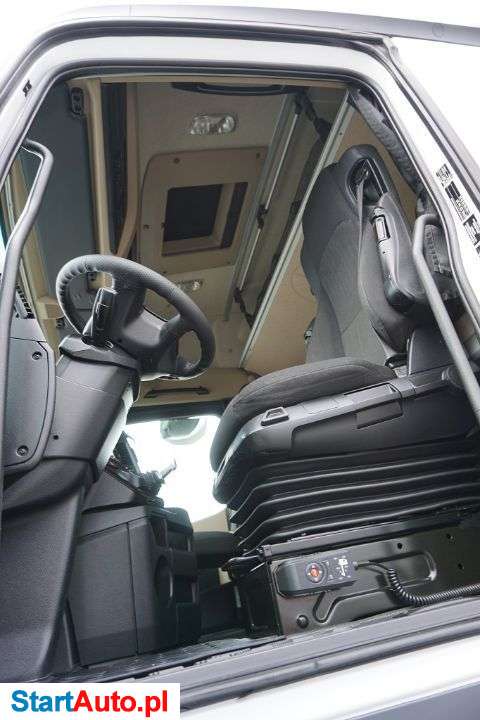 Mercedes-Benz ACTROS / 1845 / MP 4 / EURO 6 / MEGA / LOW DECK