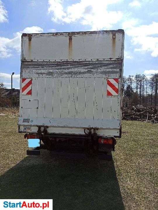 Mercedes-Benz Atego 815