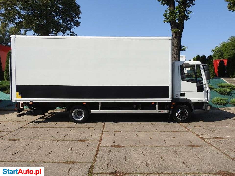 Iveco EUROCARGO 80E17 KONTENER WINDA 14 PALET