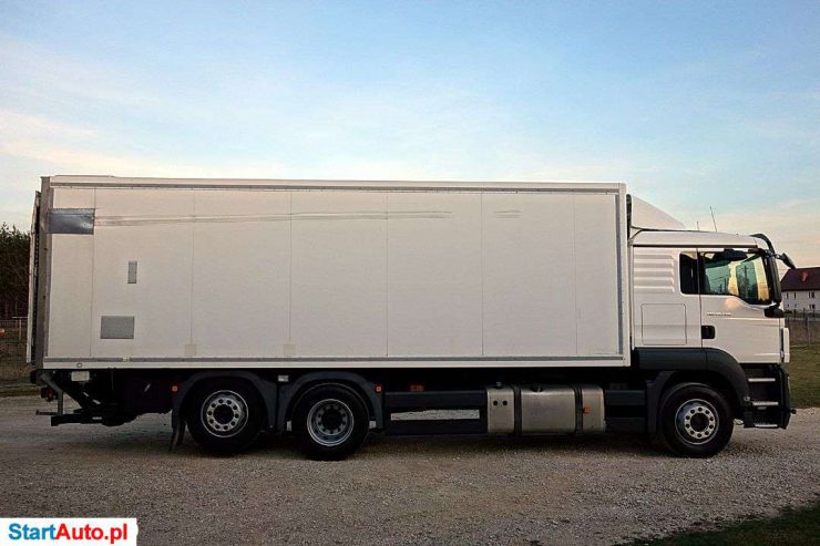 MAN TGS 26.400 EURO 5 OŚ SKRĘTNA CHŁODNIA CARRIER WINDA