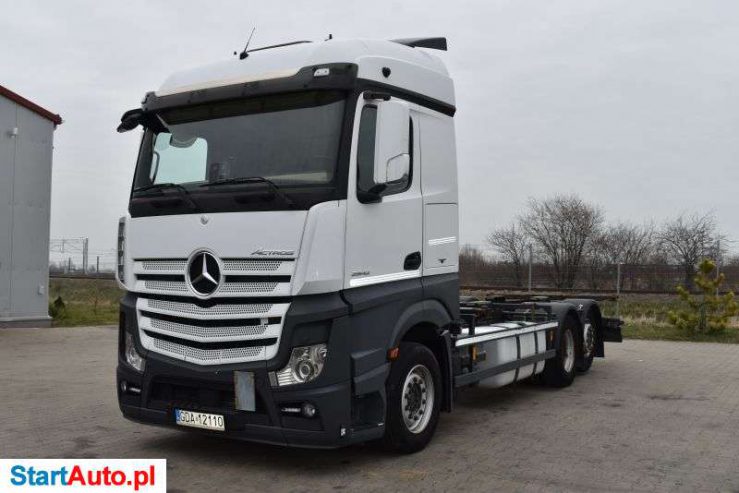 Mercedes-Benz ACTROS 2542