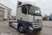 Mercedes-Benz Actros 1845 315/60R22,5