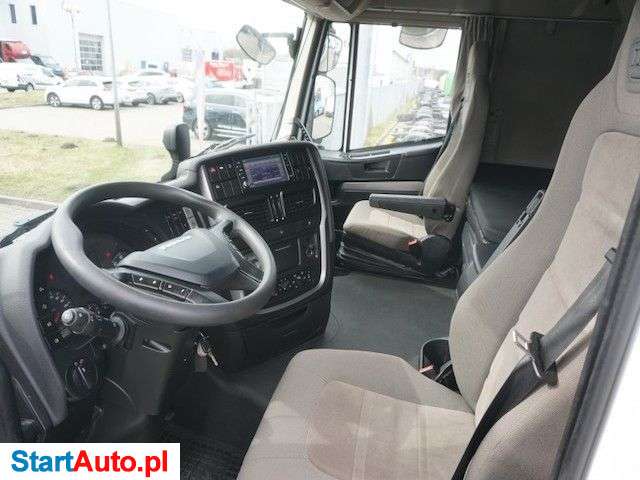 Iveco AS440S46TP