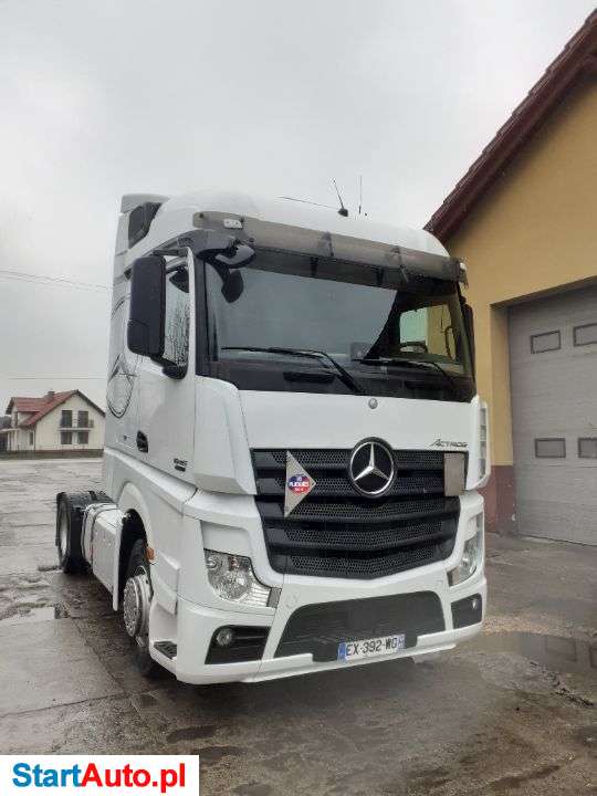 Mercedes-Benz Mp4 18 450