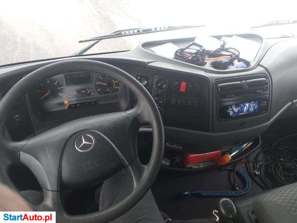 Mercedes-Benz Atego 815