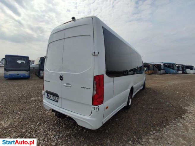 Mercedes-Benz Sprinter 519