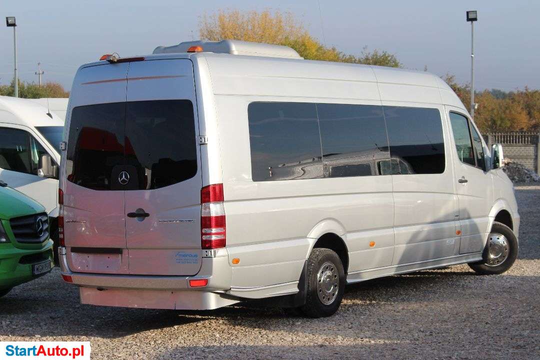 Mercedes-Benz Sprinter 519