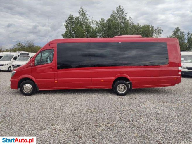 Mercedes-Benz Sprinter 519