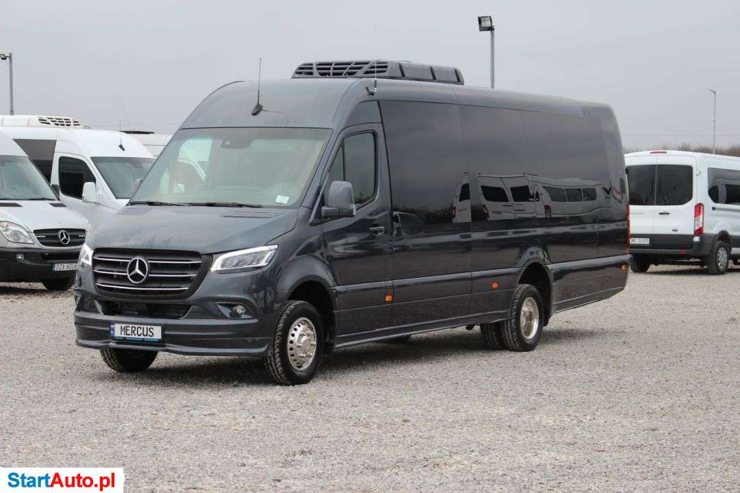 Mercedes-Benz Sprinter 519
