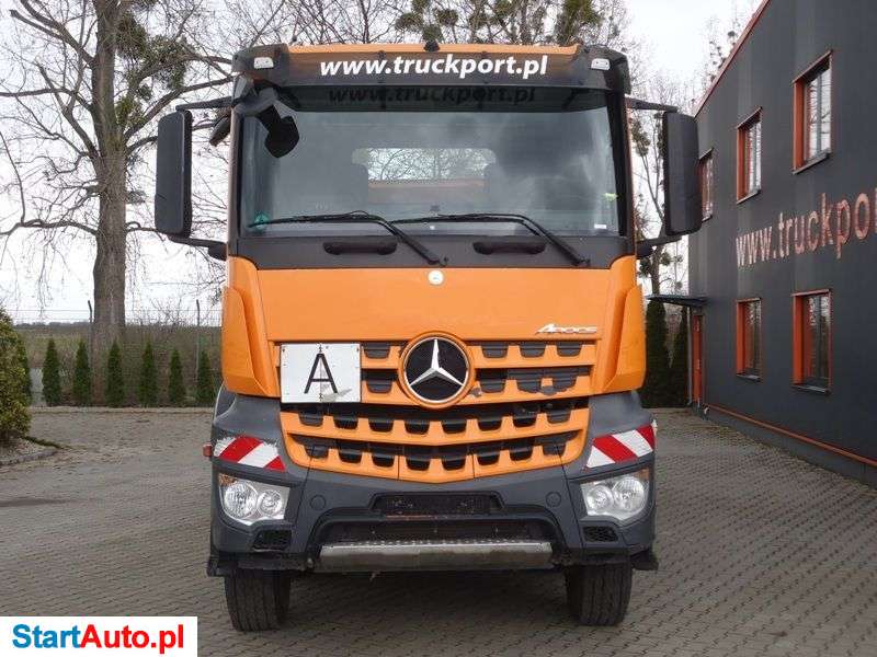 Mercedes-Benz 3245 8×4 EURO6 WYWROTKA TRÓJSTRONNA