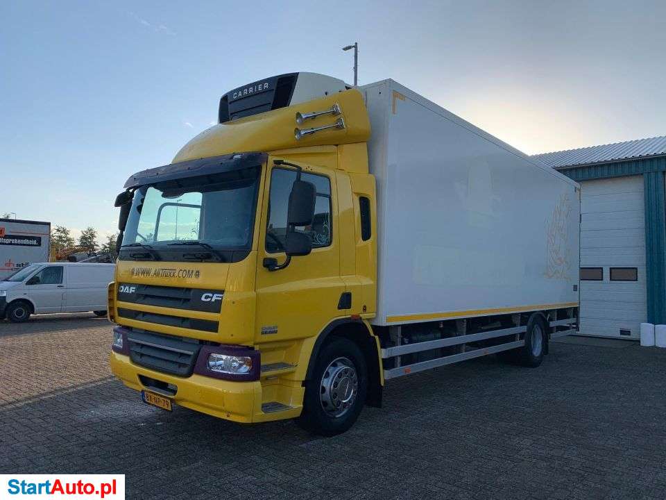 DAF CF 65.220 18000kg CHŁODNIA / CARRIER SUPRA 950 / EURO 5 / AUTOMAT / DRZWI + WINDA / KLIMA / SPROWADZONY Z HOLANDII / STAN BARDZO DOBRY / 19 EUROPALET / AUTOMAT