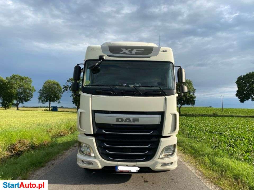 DAF XF 106