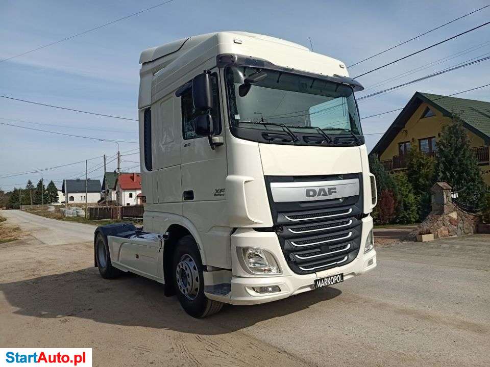 DAF XF 106 460 SpaceCab /
