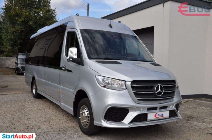 Mercedes-Benz Sprinter 907