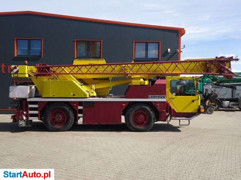 Liebherr LTM 1030/2 DŹWIG SAMOJEZDNY