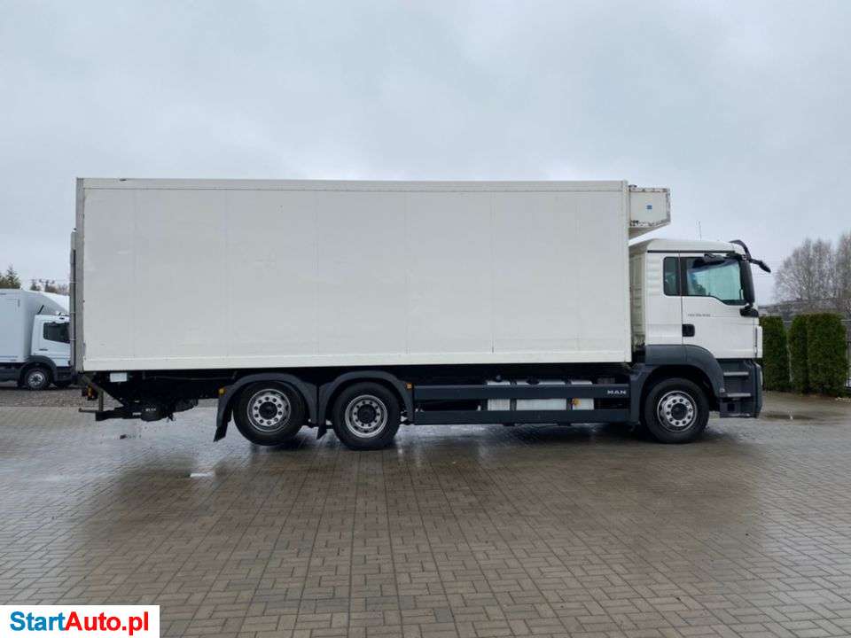MAN TGX TGS 26.400 CHŁODNIA 7.65m