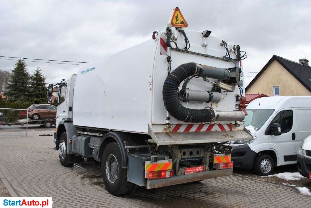 Mercedes-Benz Axor 1829 Zamiatarka