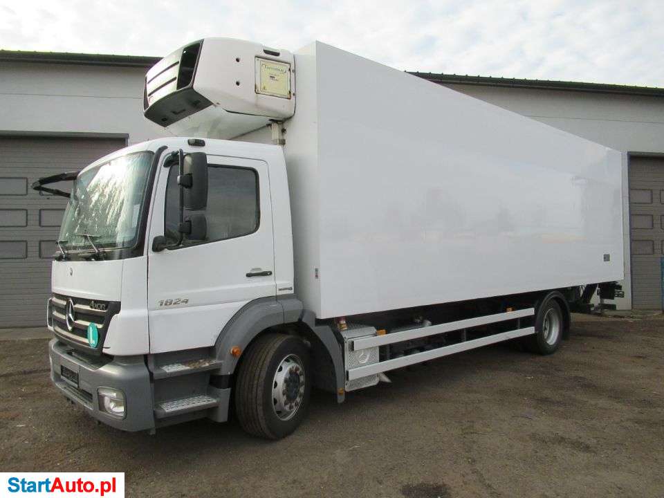 Mercedes-Benz AXOR 1824