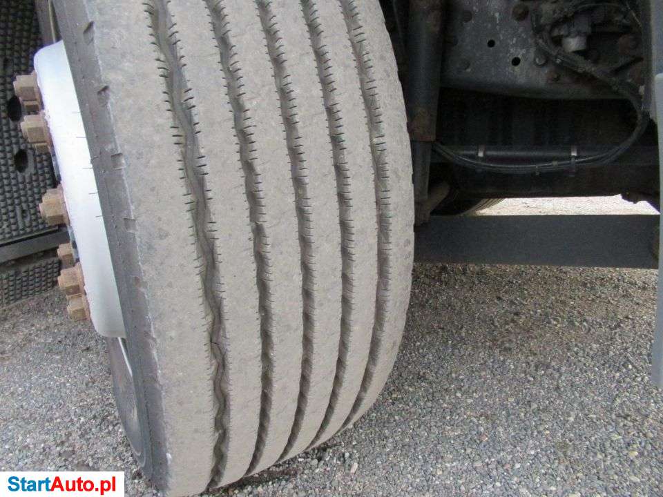 Mercedes-Benz AXOR 1824