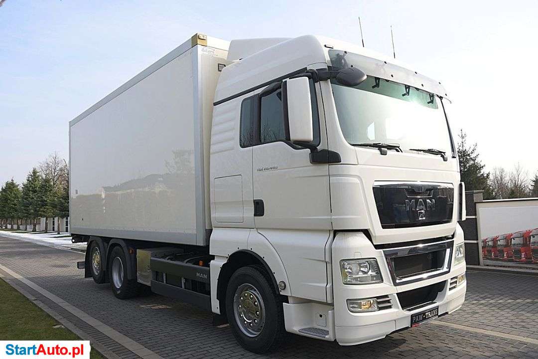 MAN TGX 26.440 IZOTERMA * PRZEBIEG JEDYNE 141 000km * MAŁO UŻYWANY!!!