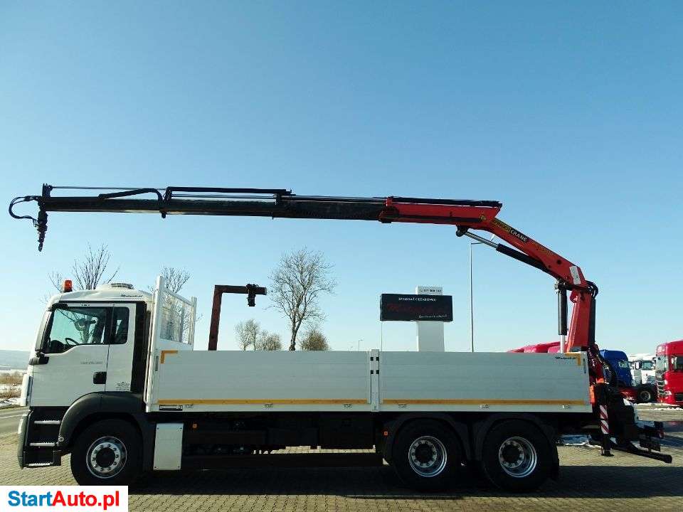 MAN TGS 26. 360 / 6 X 4 / SKRZYNIOWY – 6,75 M / HDS PALFINGER PK 16502 / WYSÓW- 10,2 M / STEROWANIE RADIOWE /