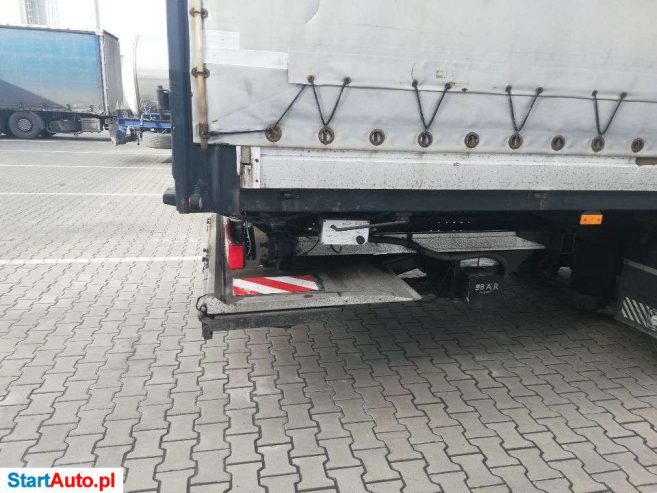 Renault Premium