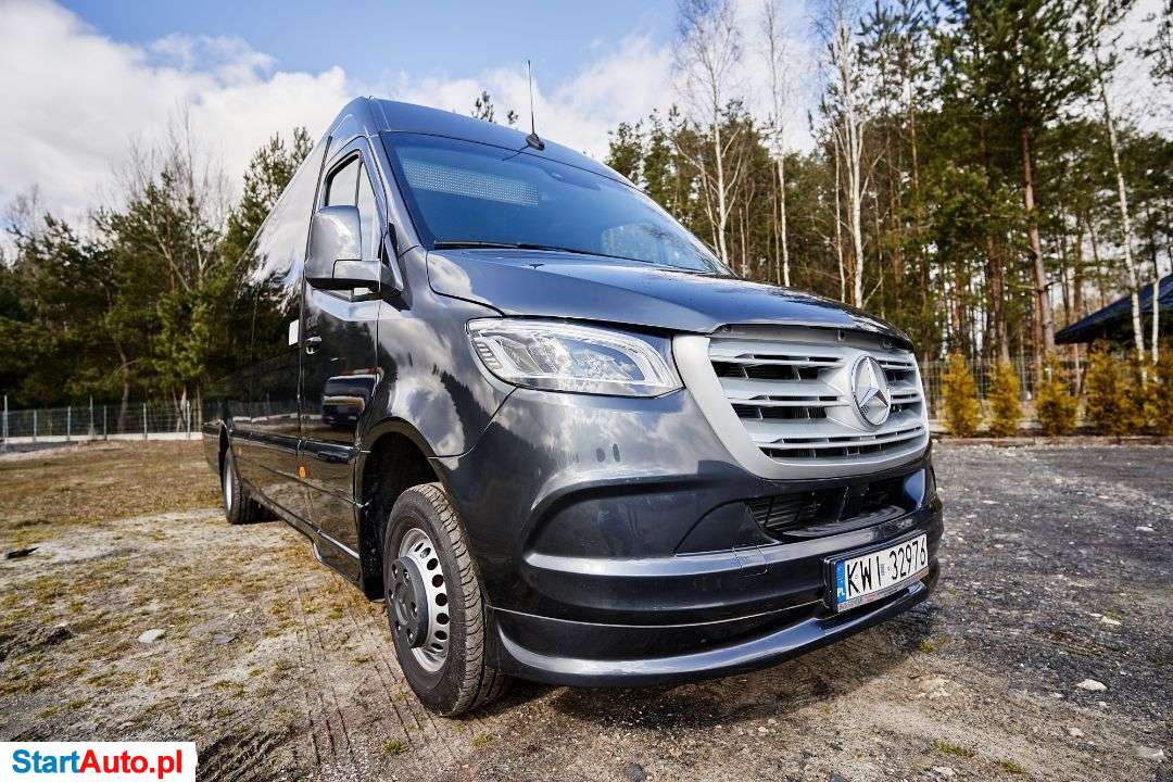 Mercedes-Benz Sprinter 519