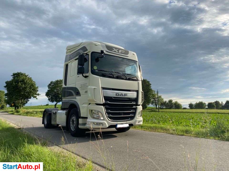 DAF XF 106
