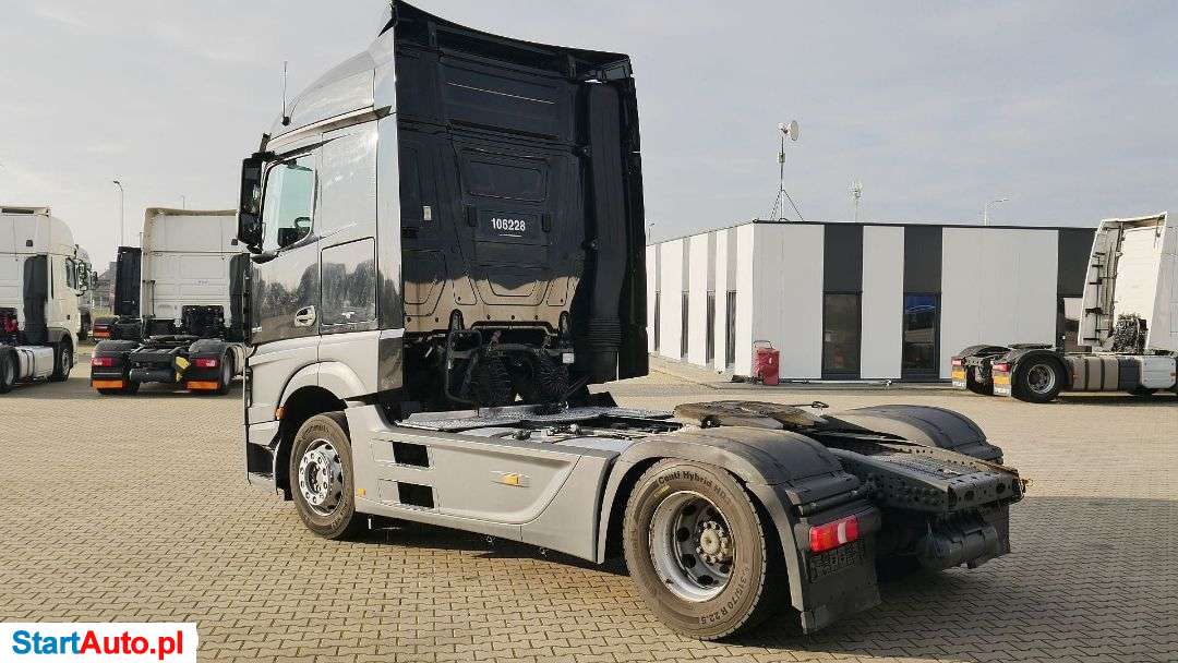 Mercedes-Benz ACTROS 18.45 / PEMA 106228 / TIP 634331